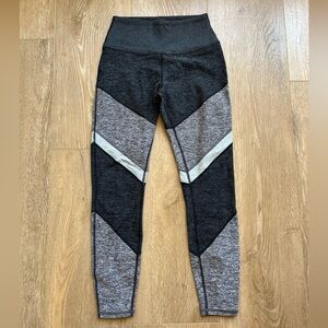 Alo Yoga Leggings